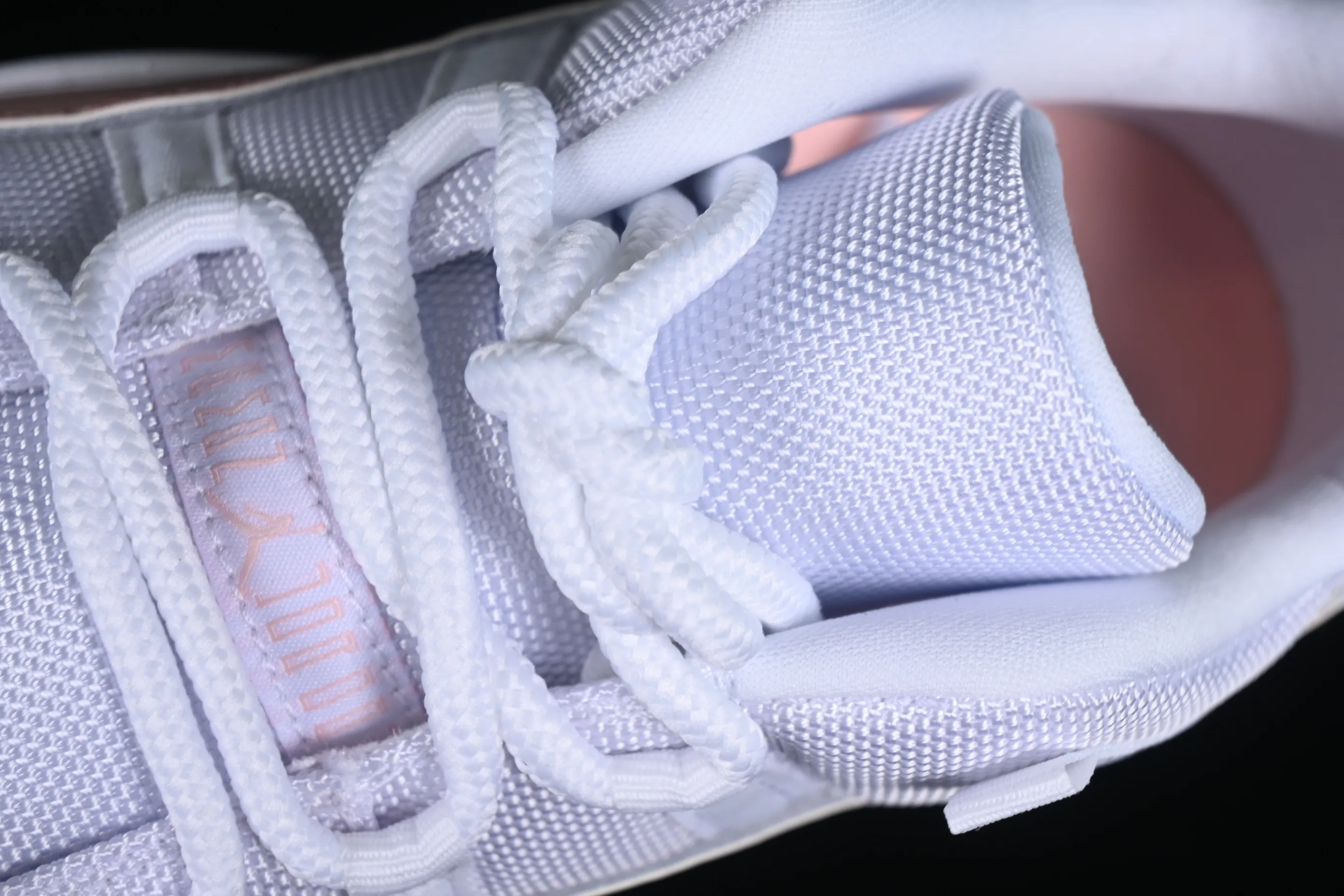 All categories Air Jordan Jordan series basketball shoes Air Jordan 11 F version Air Jordan 11 Low "Legend Pin" AJ11 Joe 11 girl pink genuine standard genuine carbon low-top basketball shoes AH7860-160